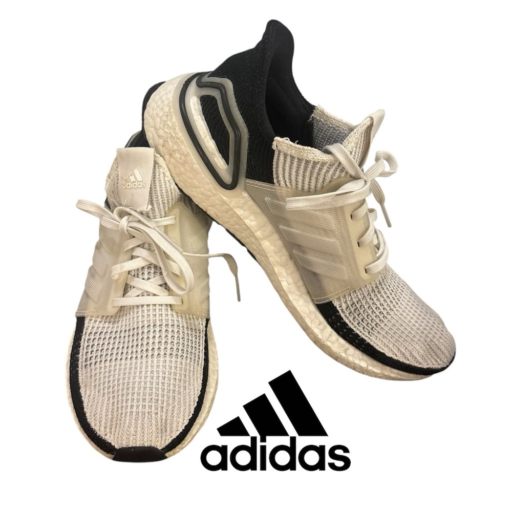 Adidas UltraBoost 'Panda'
B37707 Men's Shoes Size US 8